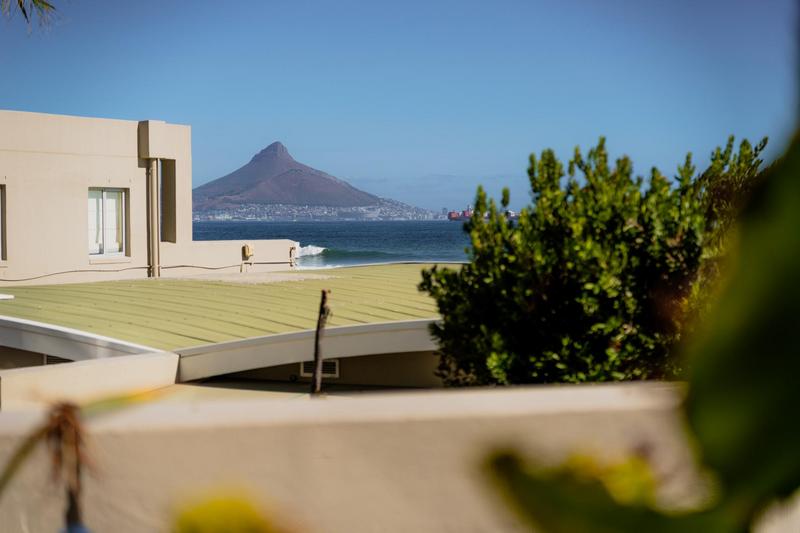 To Let 2 Bedroom Property for Rent in Dolphin Beach Western Cape